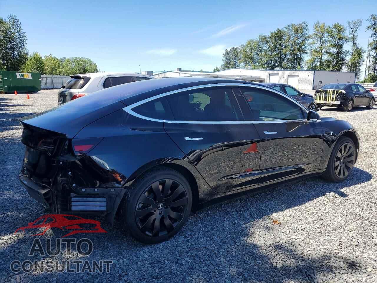 TESLA MODEL 3 2018 - 5YJ3E1EA6JF013912