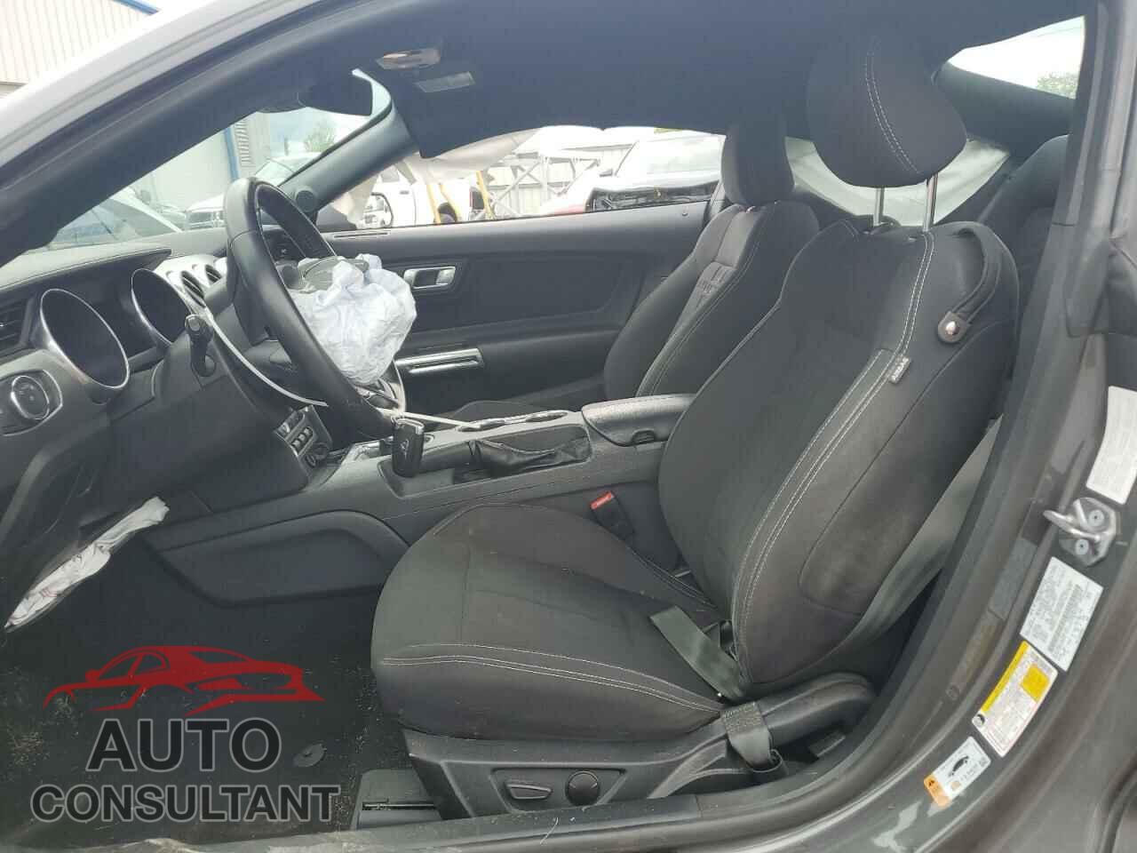 FORD MUSTANG 2021 - 1FA6P8CF9M5102819