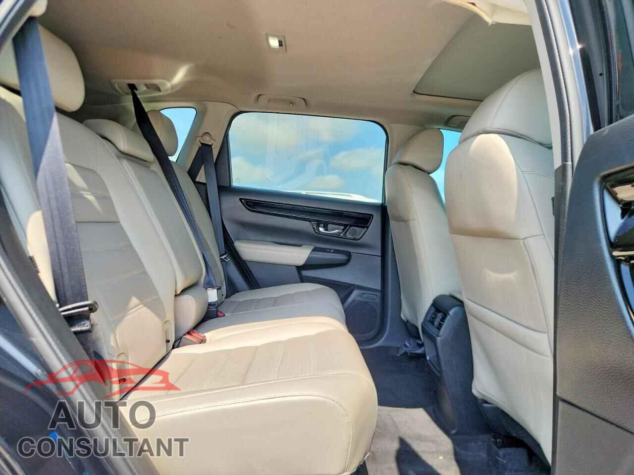 HONDA CRV 2023 - 5J6RS3H74PL007783