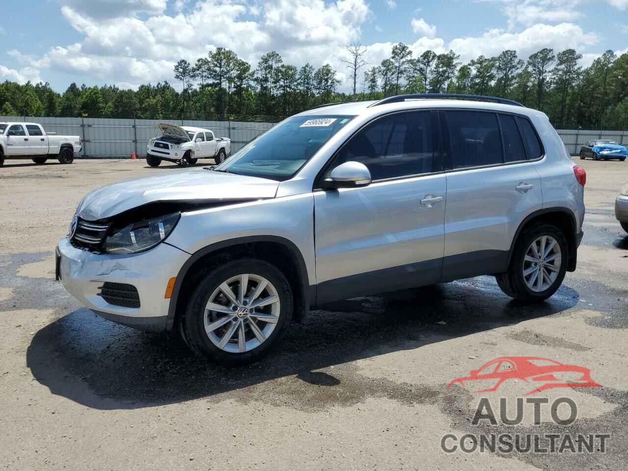 VOLKSWAGEN TIGUAN LIM 2018 - WVGAV7AX4JK004239