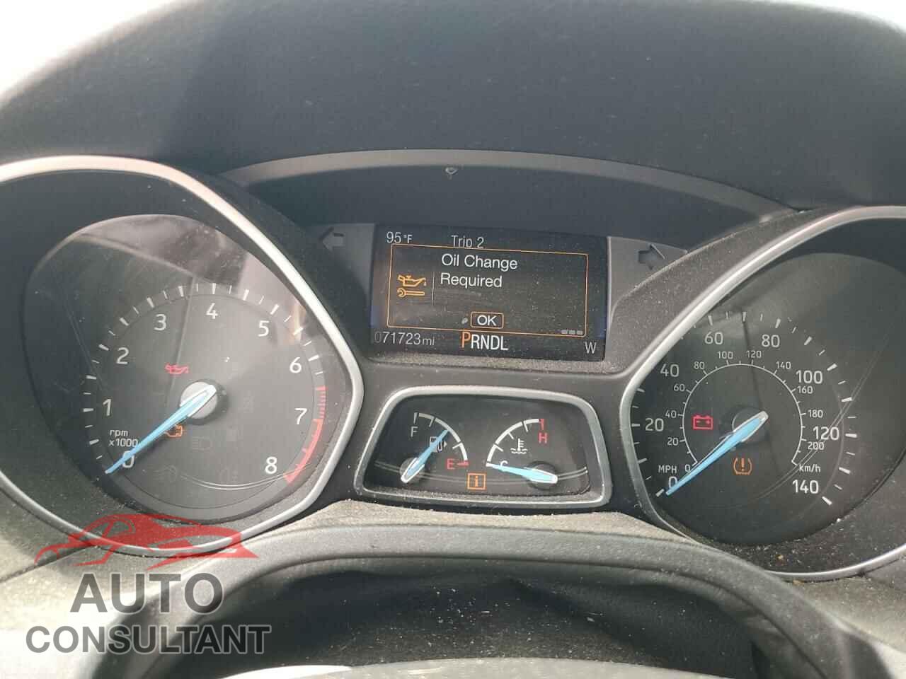 FORD FOCUS 2017 - 1FADP3F25HL237820