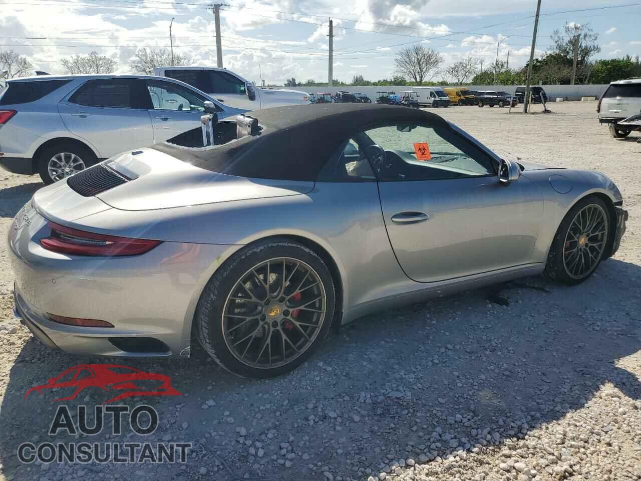 PORSCHE 911 2017 - WP0CB2A90HS155311