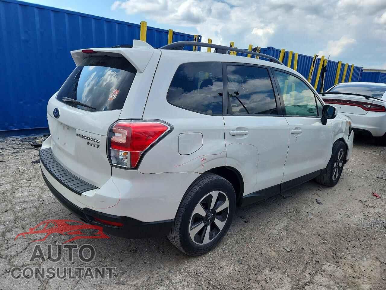 SUBARU FORESTER 2017 - JF2SJAEC0HH512189
