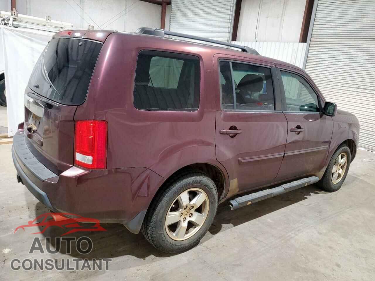 HONDA PILOT 2011 - 5FNYF3H65BB016033