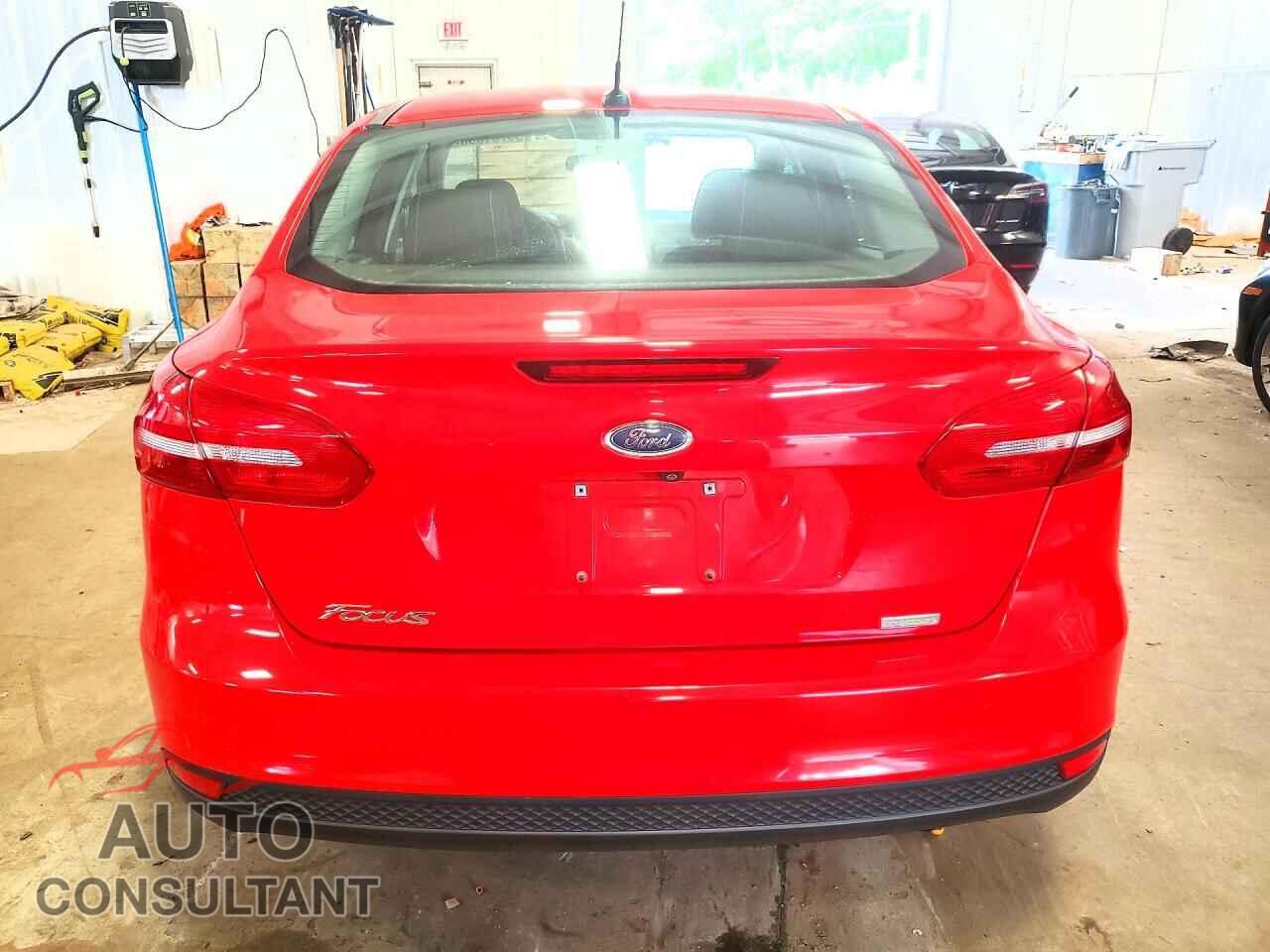FORD FOCUS 2017 - 1FADP3FE1HL234813