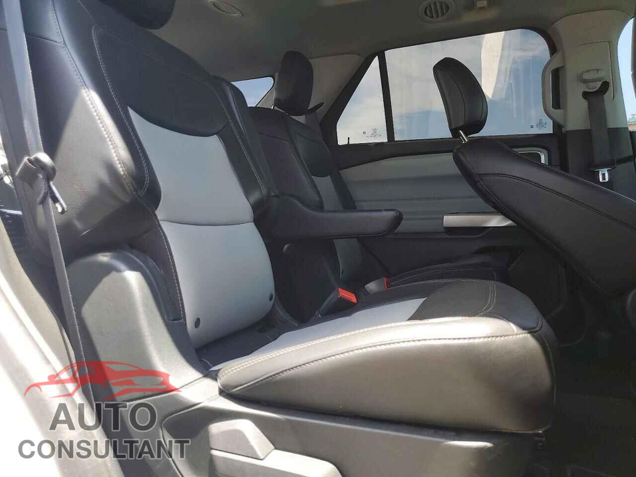 FORD EXPLORER 2022 - 1FMSK7DH6NGB45274