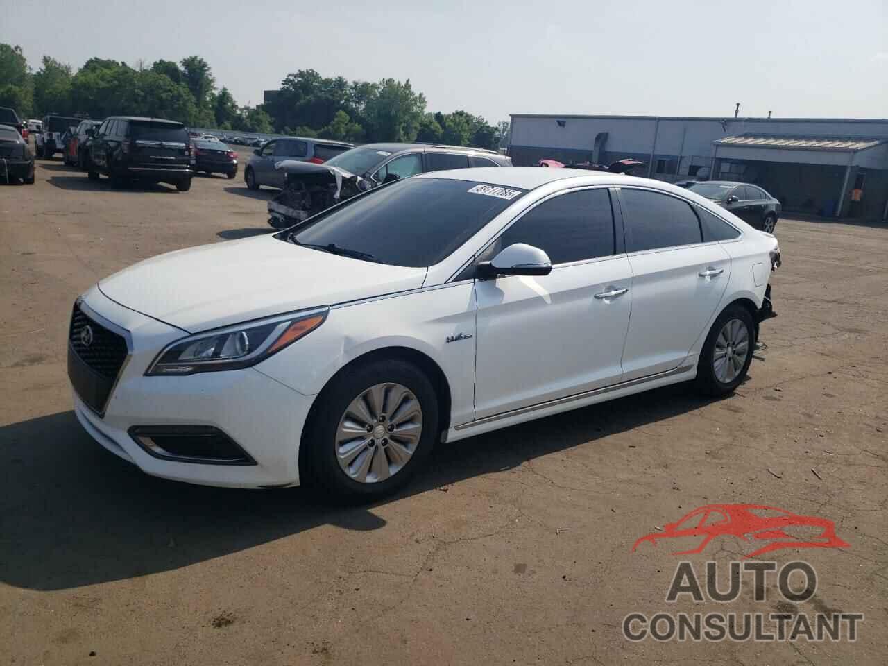 HYUNDAI SONATA 2017 - KMHE24L37HA067130