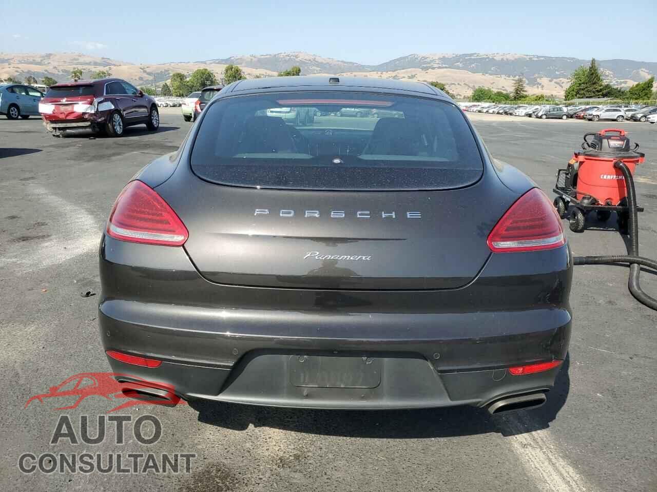 PORSCHE PANAMERA 2014 - WP0AA2A76EL006271