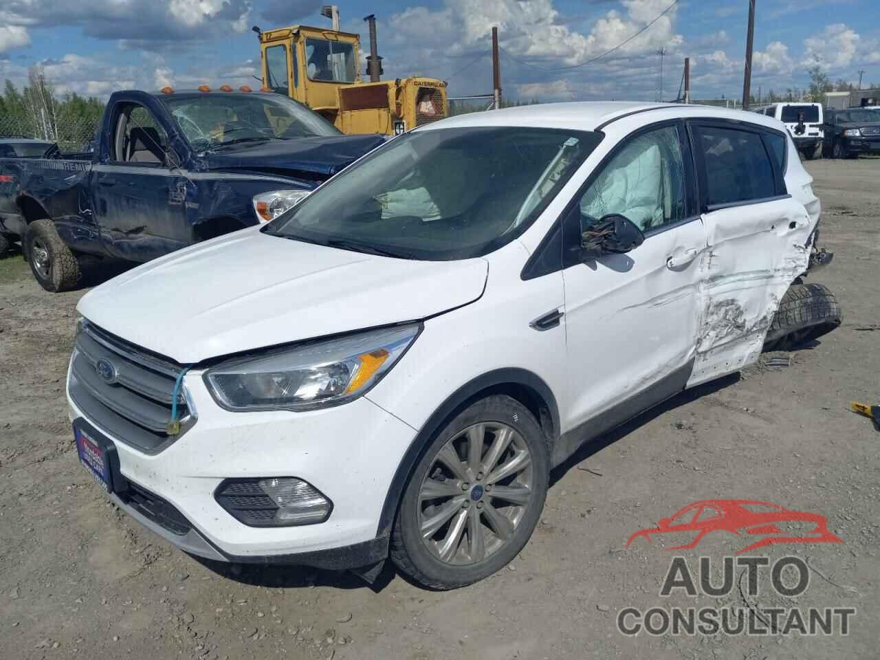 FORD ESCAPE 2017 - 1FMCU9G99HUA69585