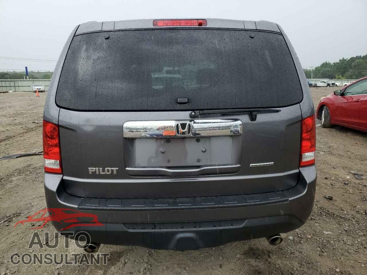 HONDA PILOT 2015 - 5FNYF3H35FB034737