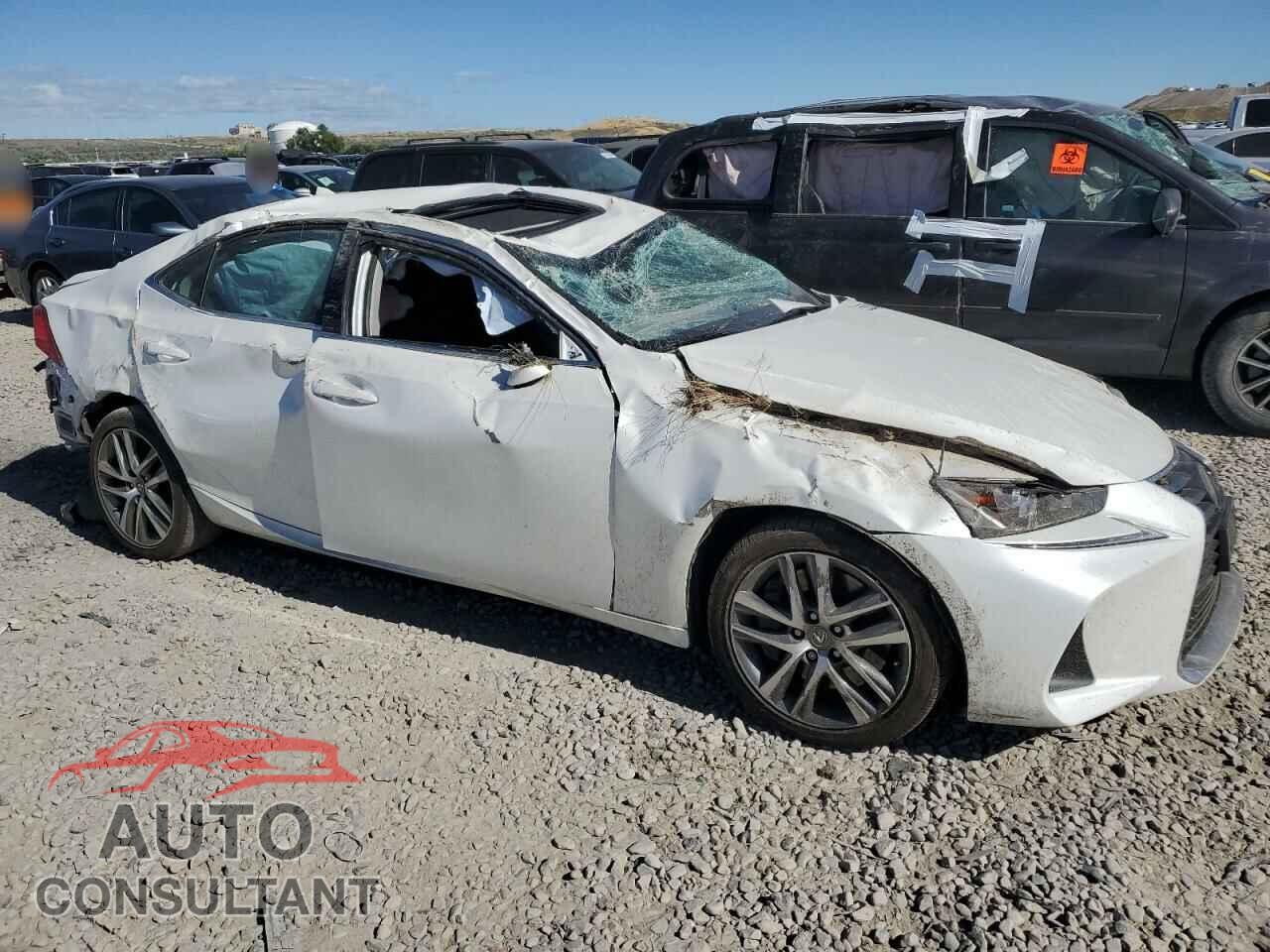 LEXUS IS 2020 - JTHAA1D26L5108390