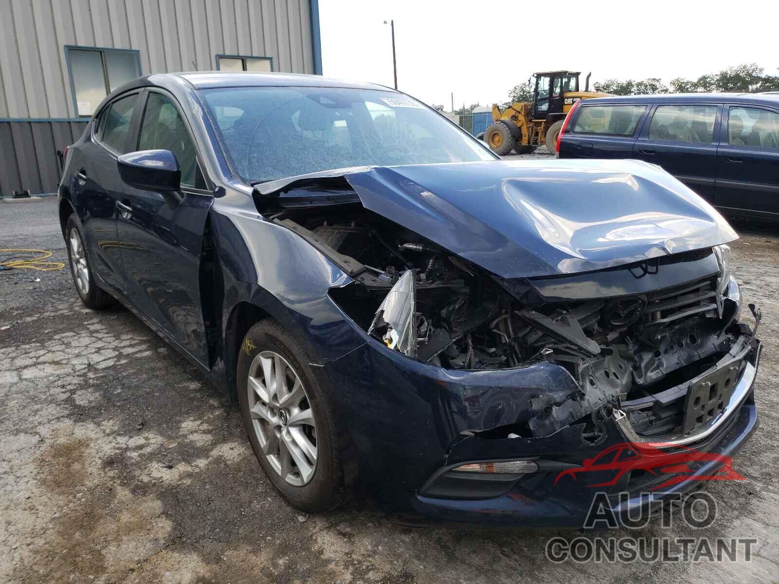 MAZDA 3 2018 - 3MZBN1K73JM222344