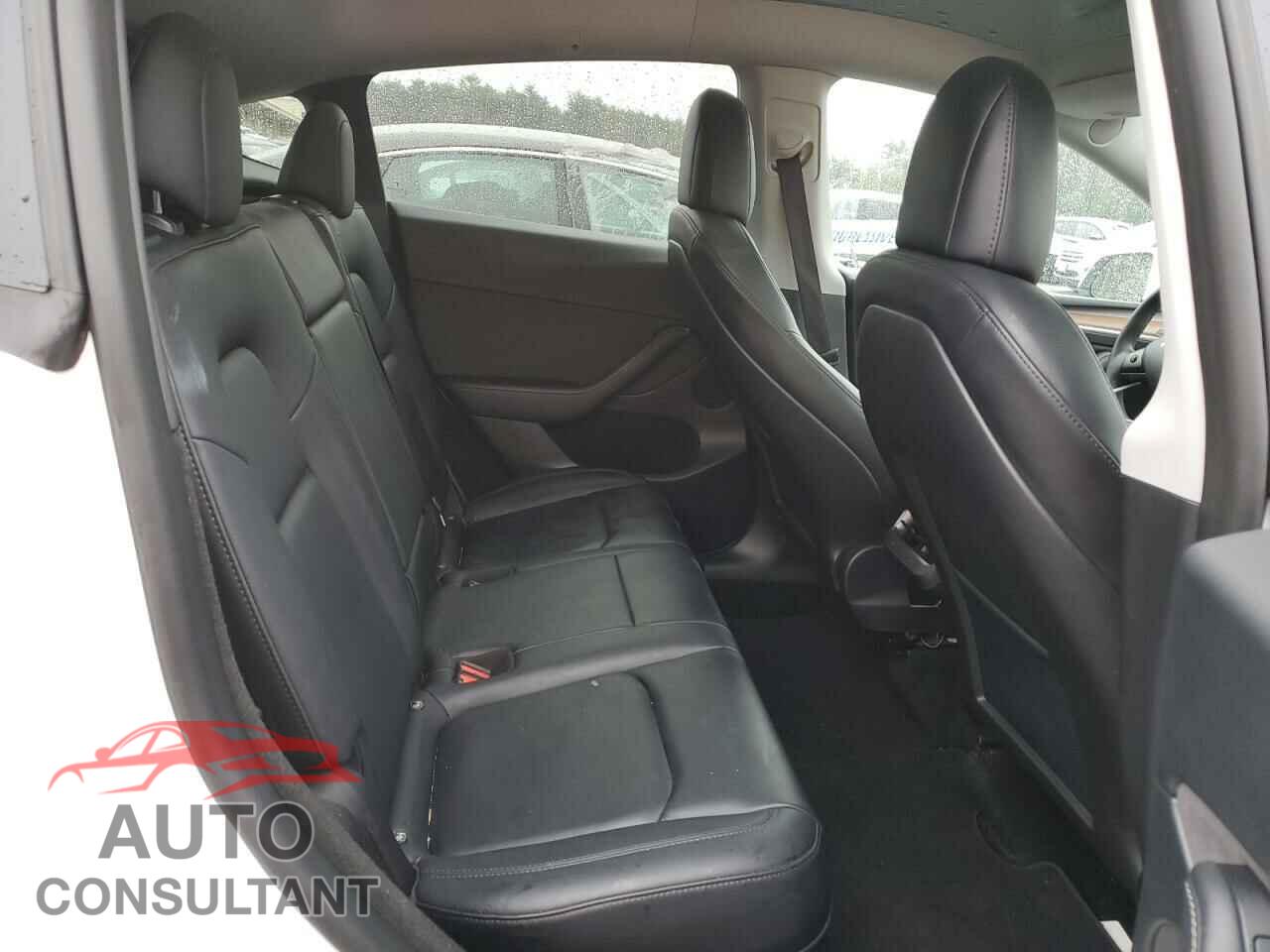 TESLA MODEL Y 2023 - 7SAYGDEF2PF600021