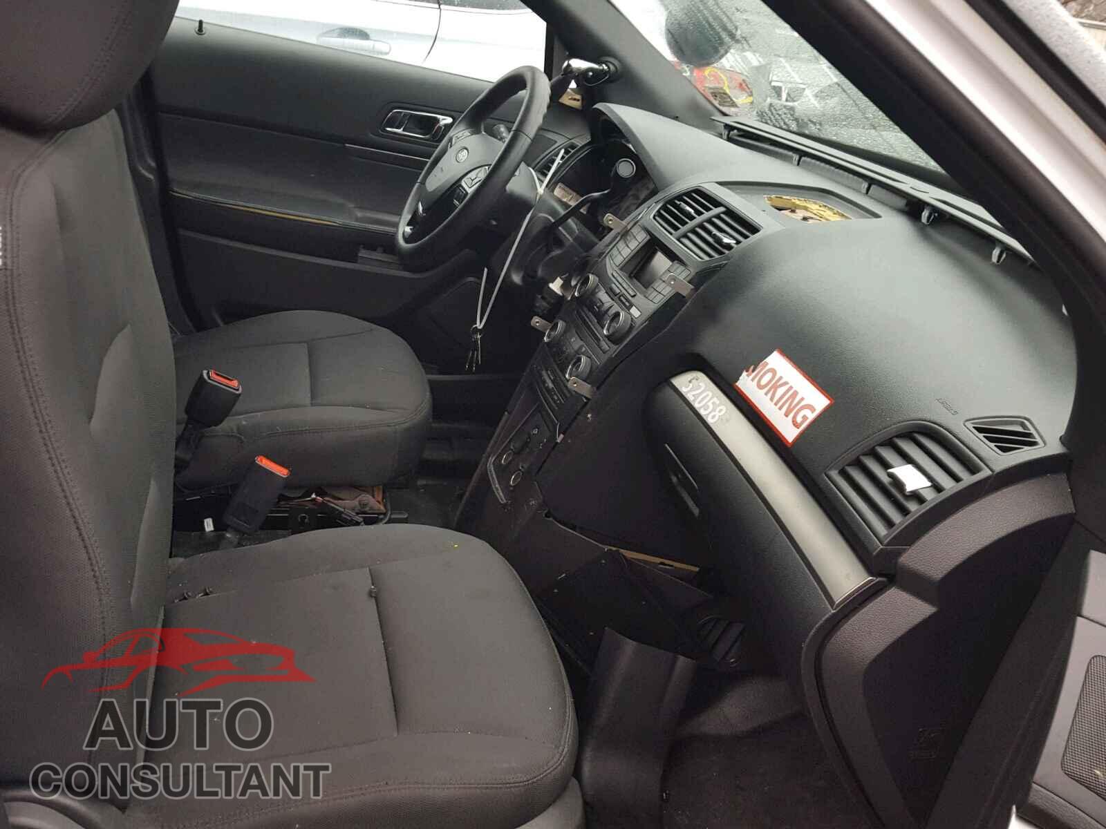 FORD EXPLORER P 2017 - 1FM5K8AR3HGC62959