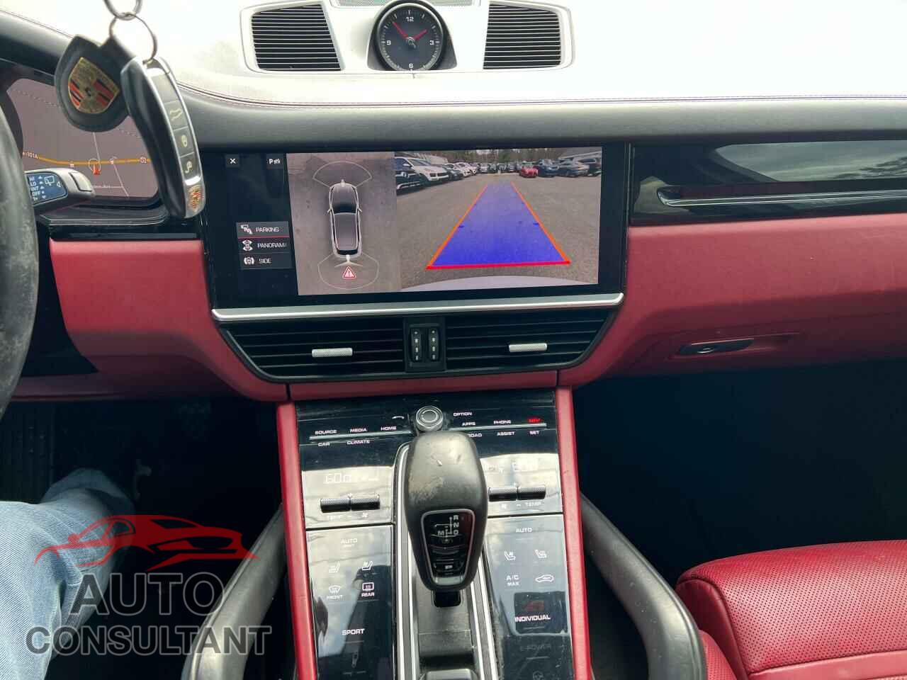 PORSCHE CAYENNE 2019 - WP1AA2AY7KDA07877