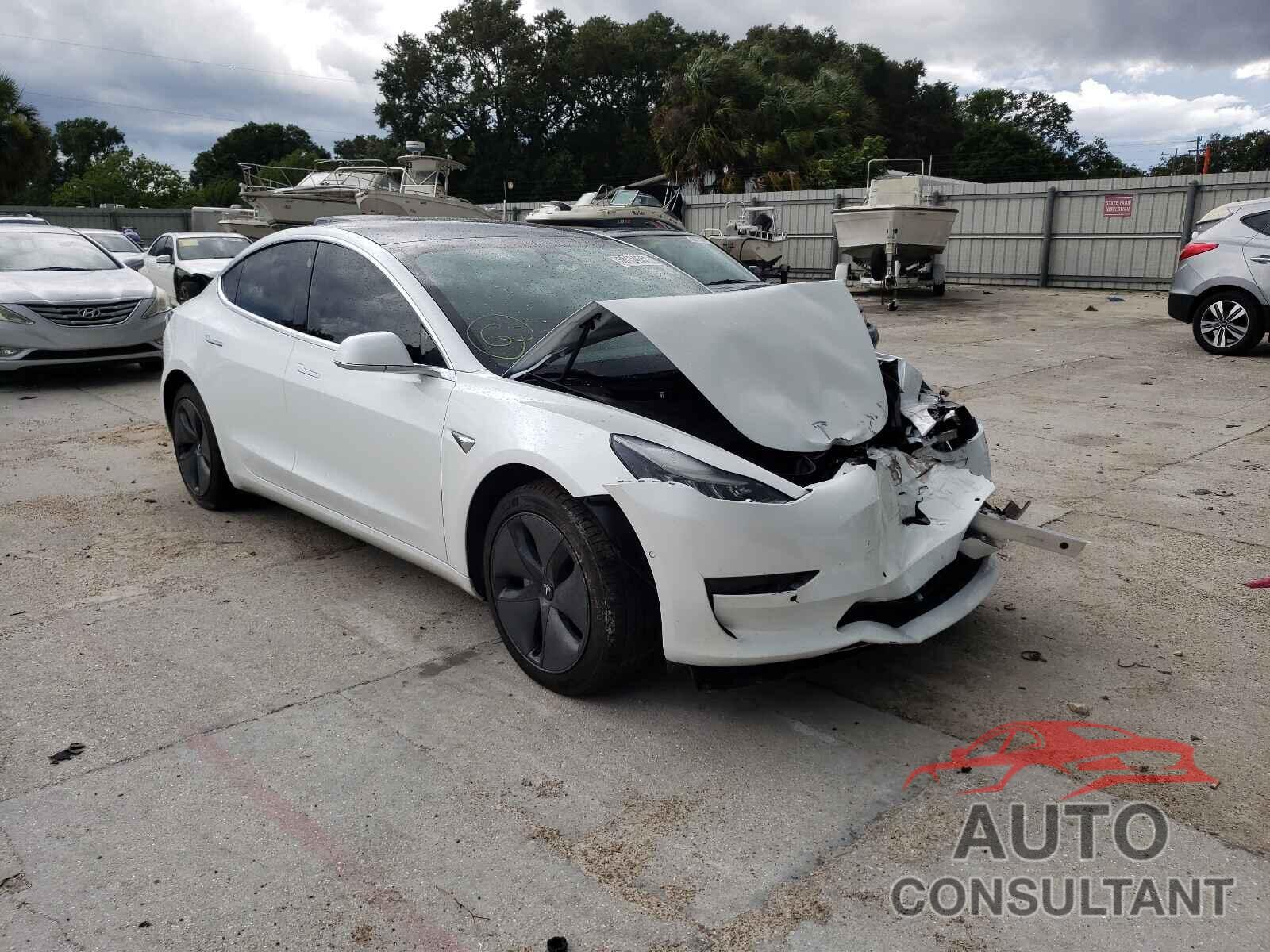 TESLA MODEL 3 2019 - 5YJ3E1EB4KF441875