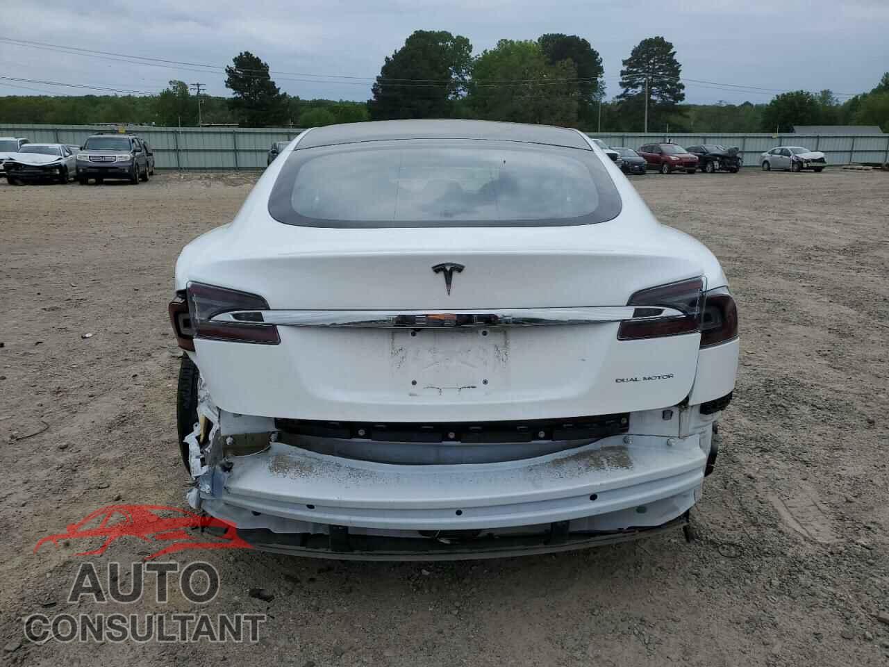 TESLA MODEL S 2021 - 5YJSA1E24MF425928