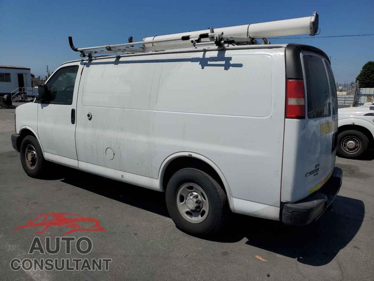 CHEVROLET EXPRESS 2013 - 1GCWGFCB7D1902215