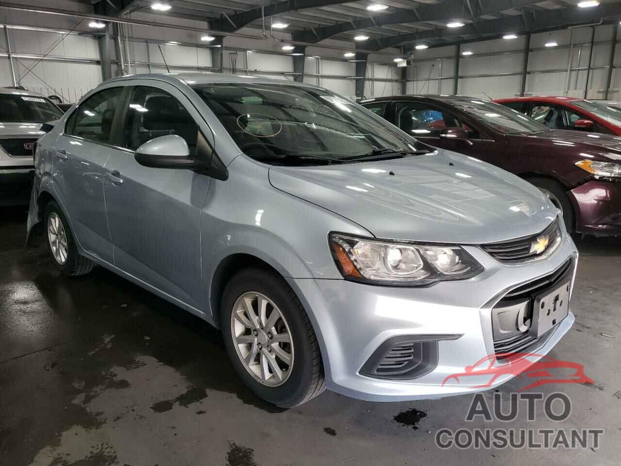 CHEVROLET SONIC 2017 - 1G1JD5SH9H4126265