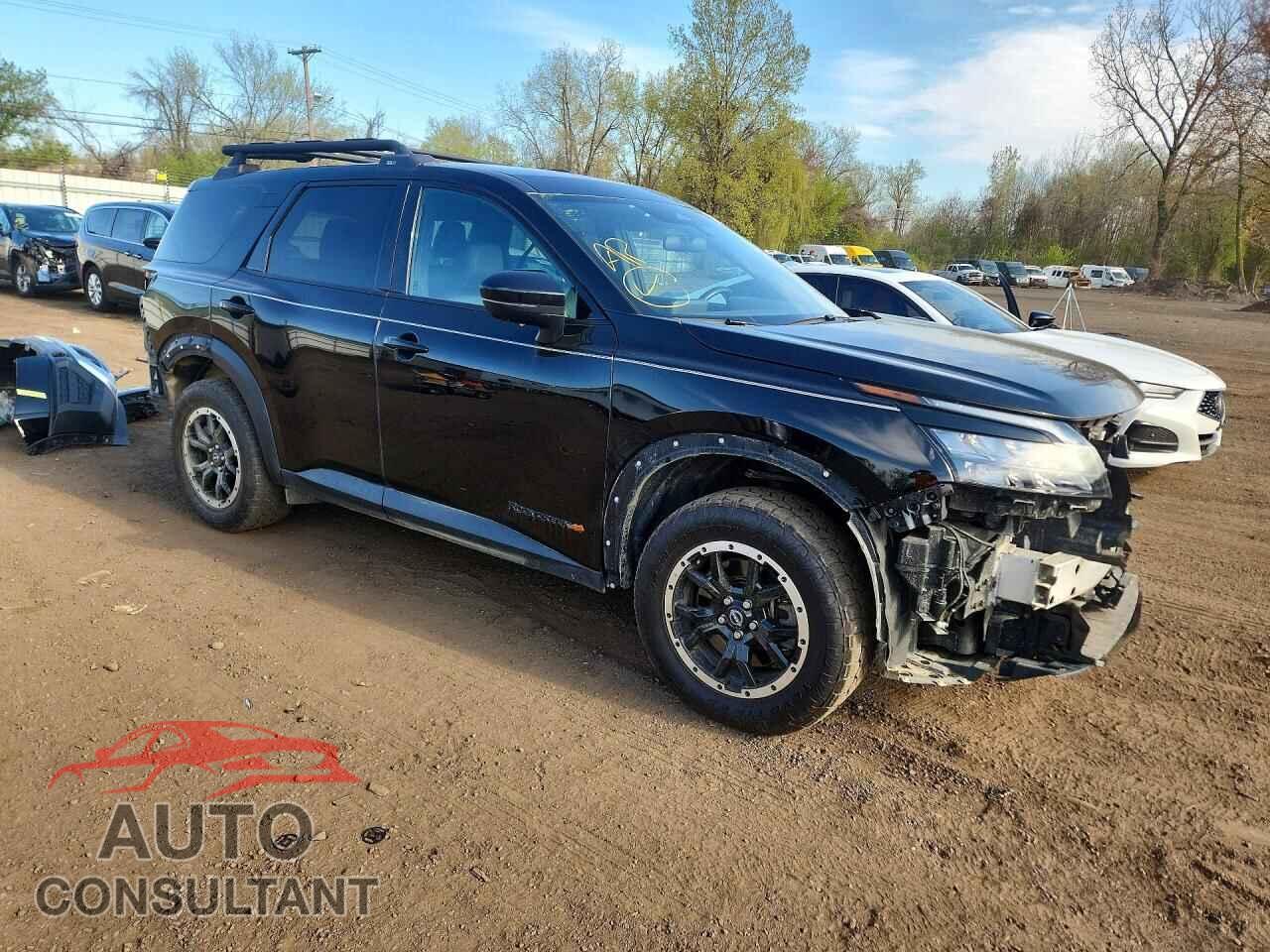 NISSAN PATHFINDER 2023 - 5N1DR3BD9PC241021