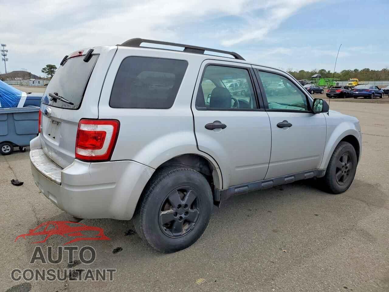 FORD ESCAPE 2010 - 1FMCU0D73AKB22149