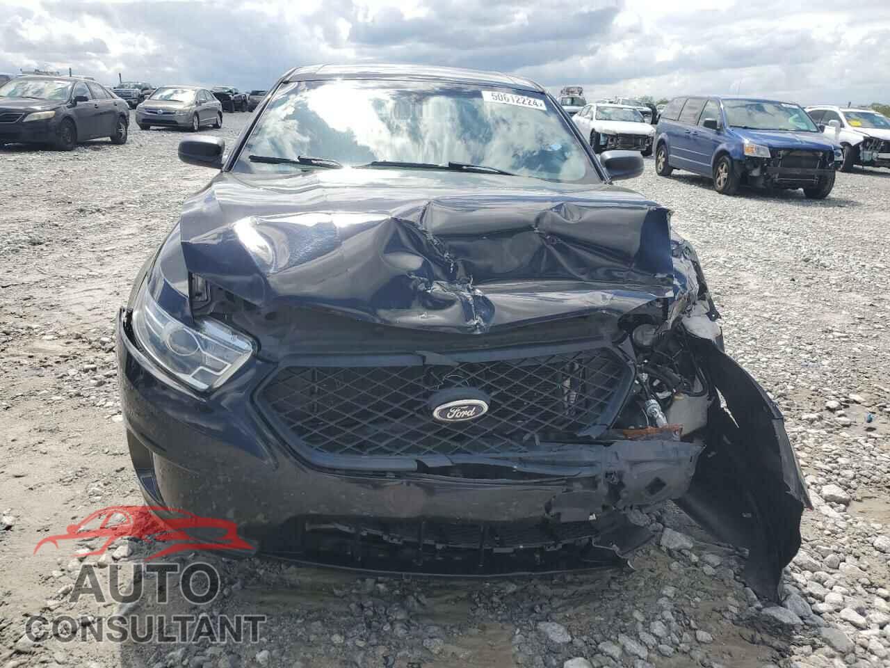 FORD TAURUS 2016 - 1FAHP2MT3GG126617