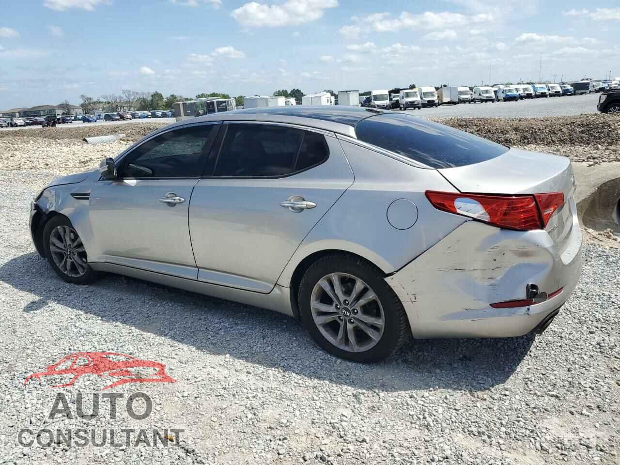 KIA OPTIMA 2011 - KNAGN4A71B5098364