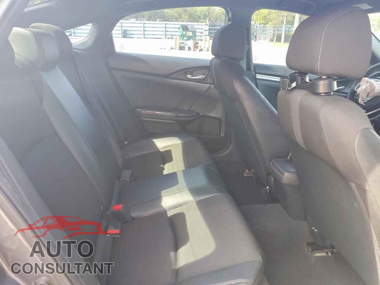 HONDA CIVIC 2019 - 2HGFC2F84KH555530
