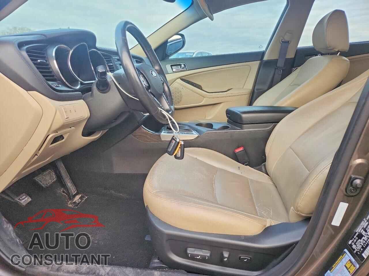 KIA OPTIMA 2013 - 5XXGN4A74DG242555