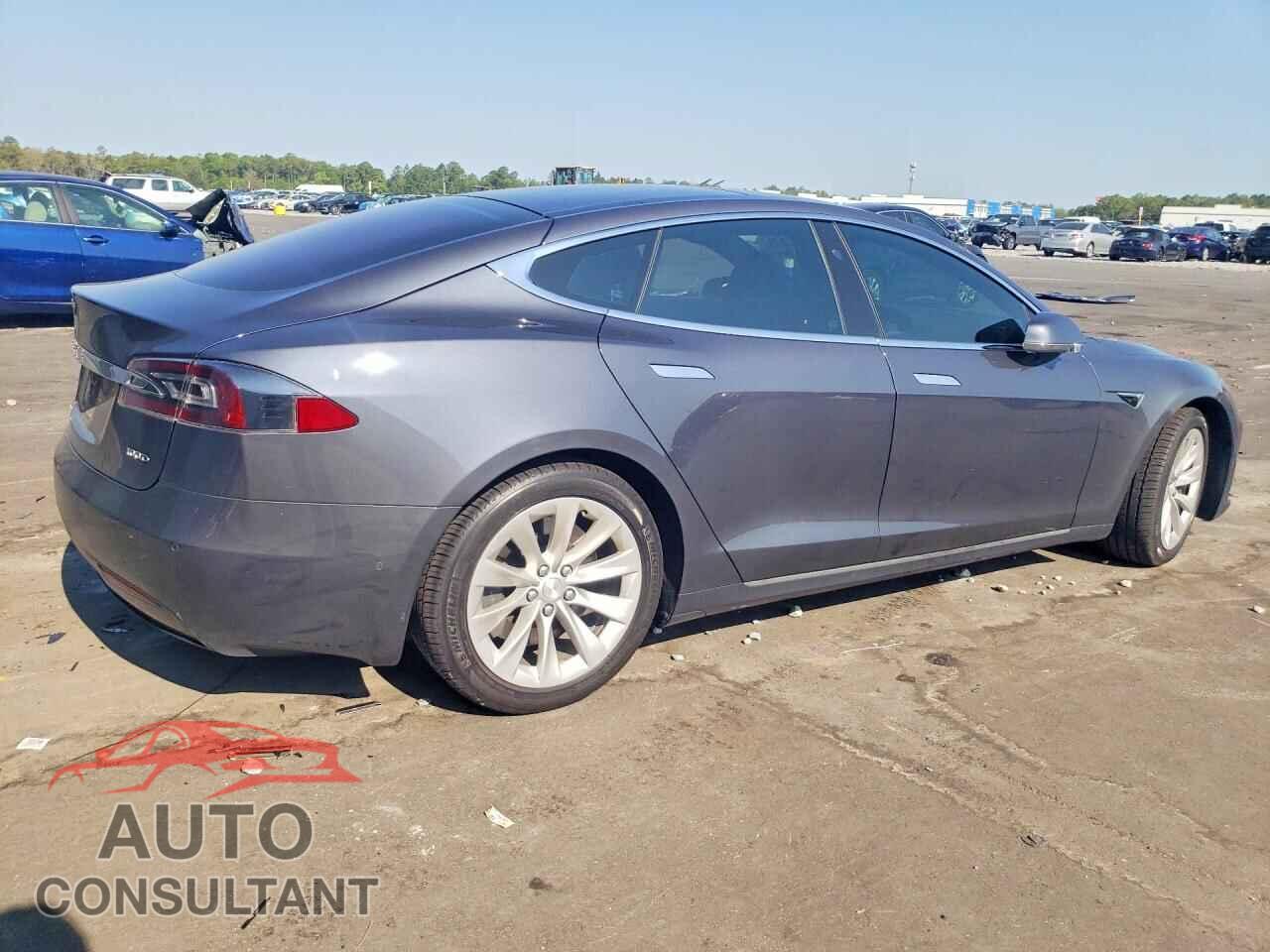 TESLA MODEL S 2018 - 5YJSA1E28JF265290