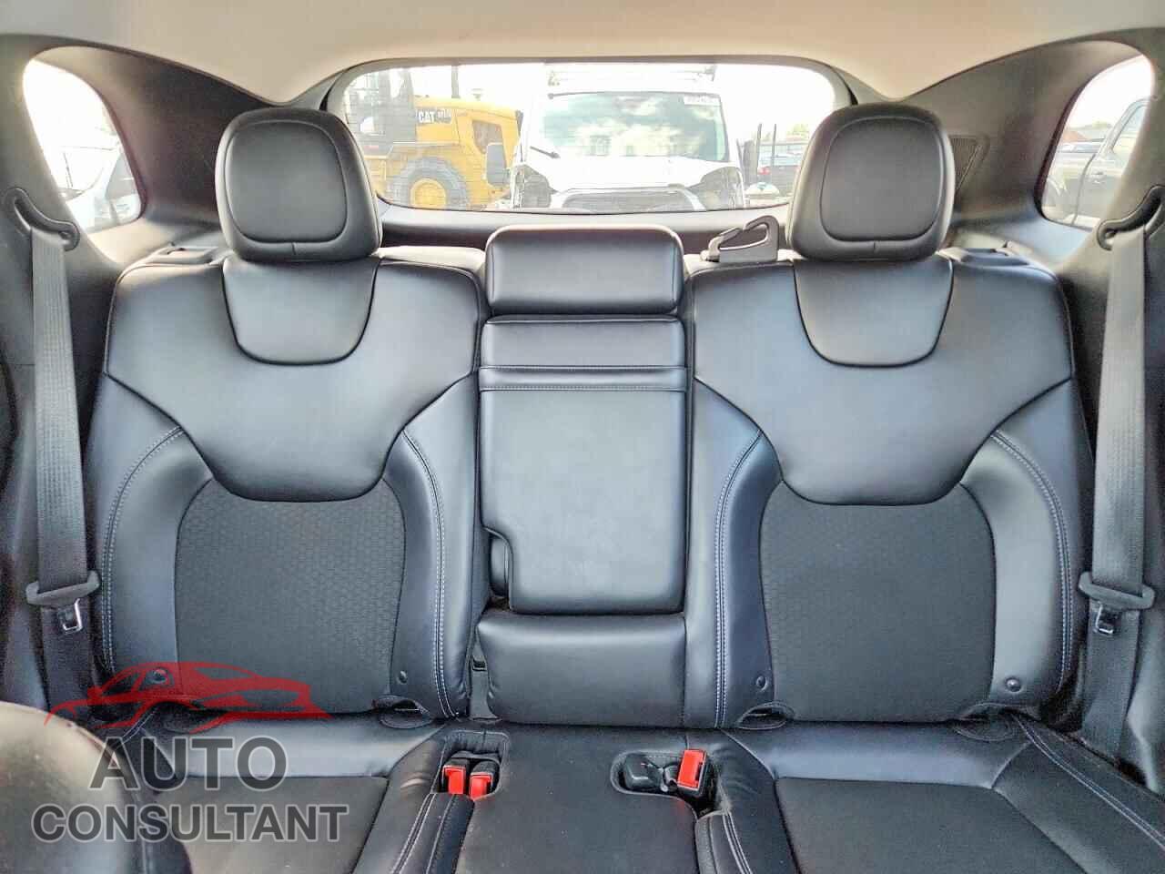 JEEP CHEROKEE 2019 - 1C4PJMLB8KD367451
