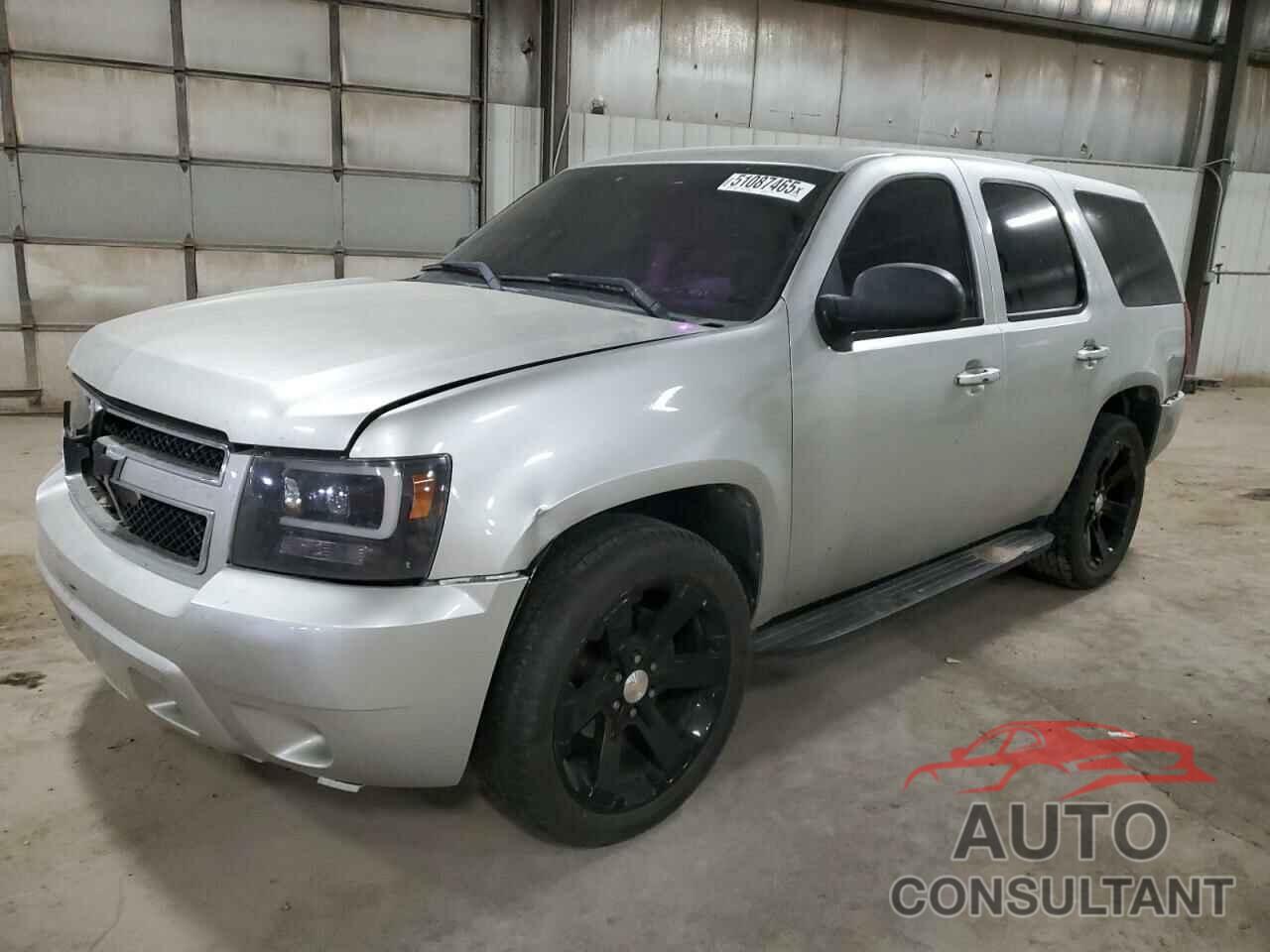 CHEVROLET TAHOE 2010 - 1GNMCAE01AR223157