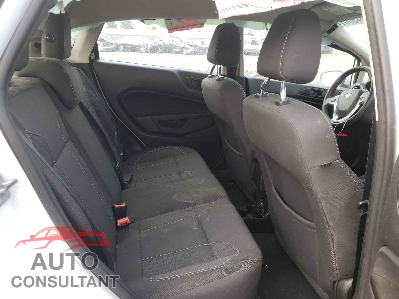 FORD FIESTA 2017 - 3FADP4EJ7HM158064