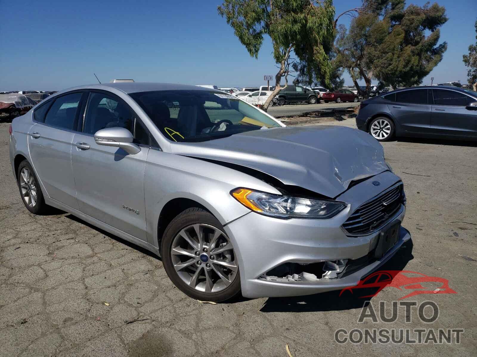 FORD FUSION 2017 - 3FA6P0LU8HR314131