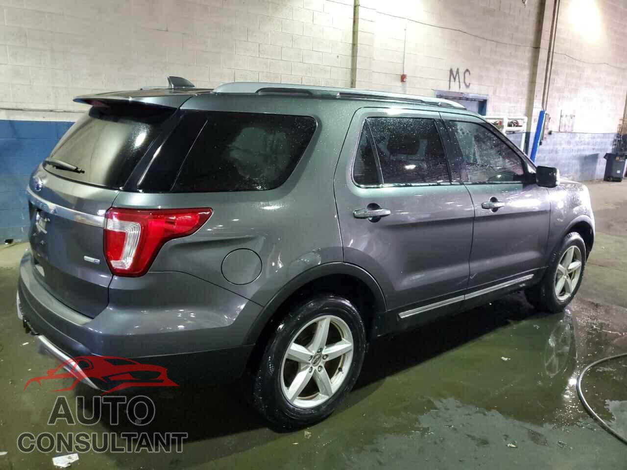FORD EXPLORER 2017 - 1FM5K8DH0HGD39192