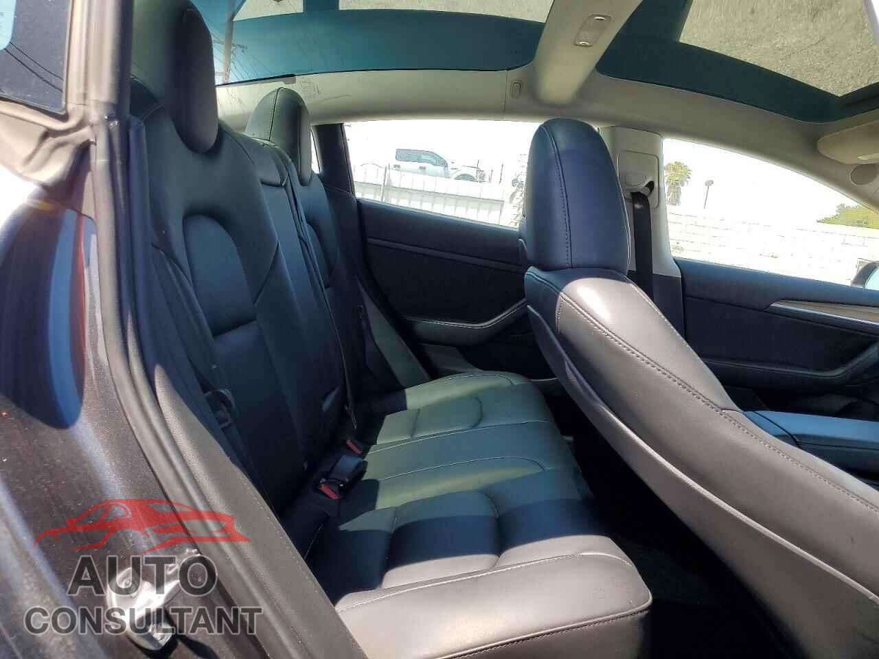 TESLA MODEL 3 2023 - 5YJ3E1EA7PF683736