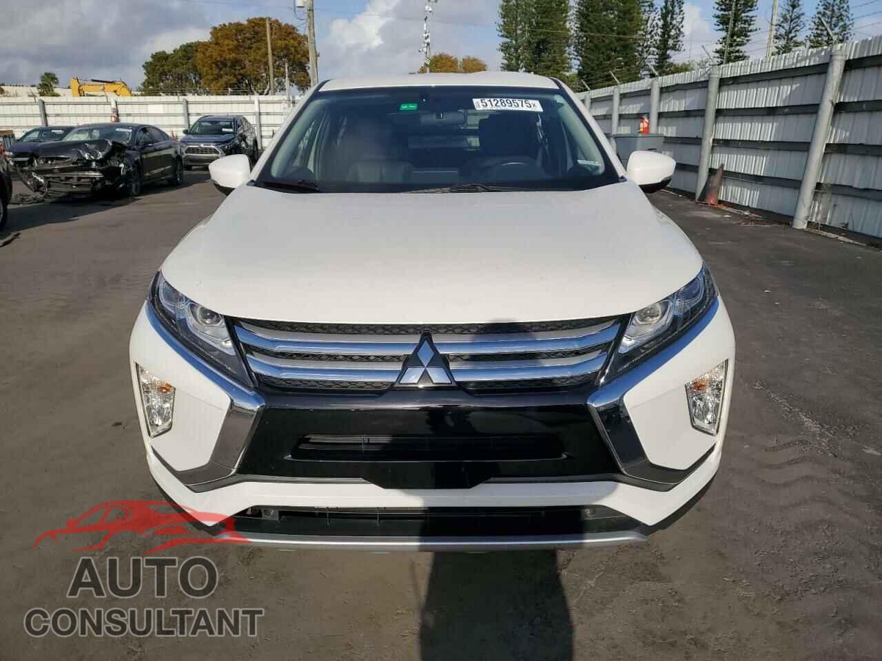 MITSUBISHI ECLIPSE 2018 - JA4AT5AA3JZ040855