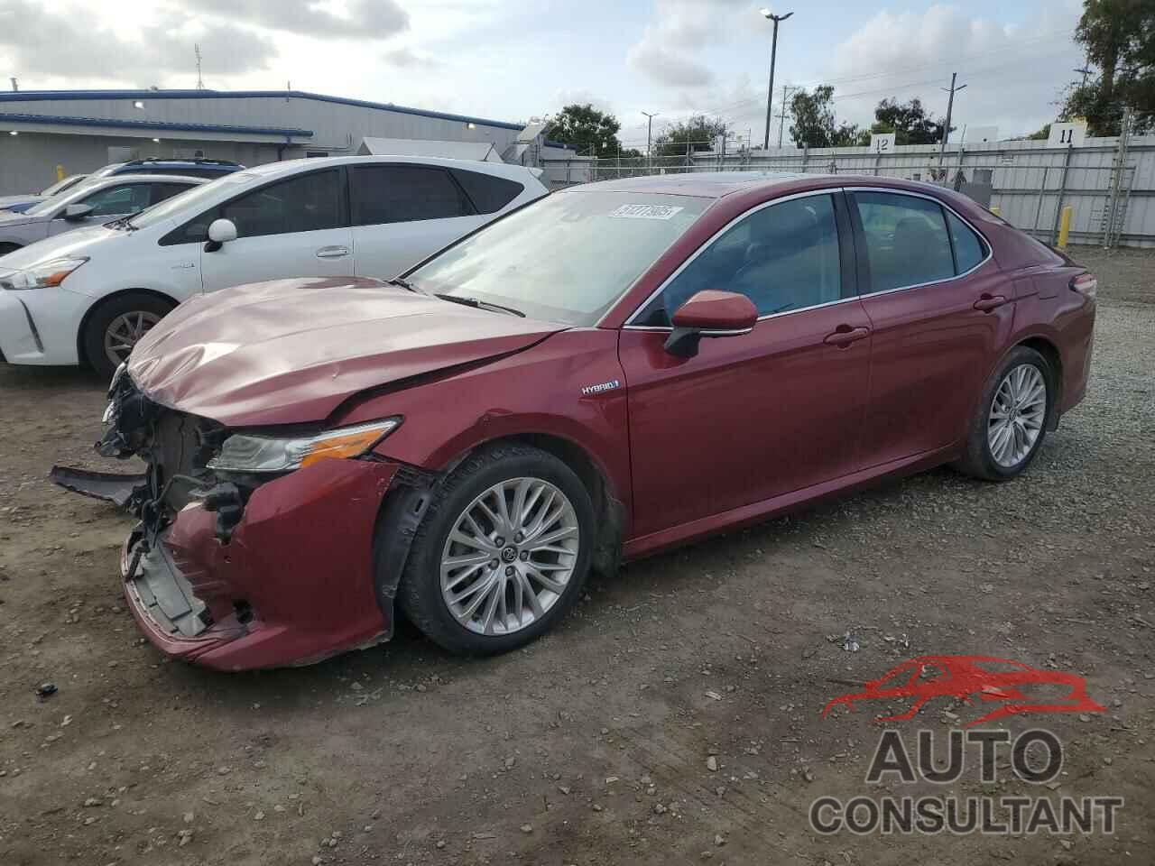 TOYOTA CAMRY 2018 - 4T1B21HKXJU501434