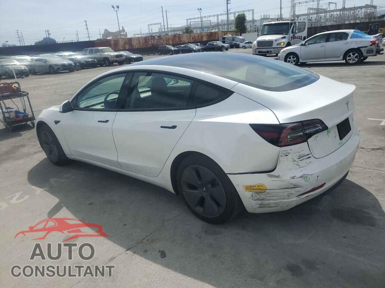 TESLA MODEL 3 2022 - 5YJ3E1EB5NF184262