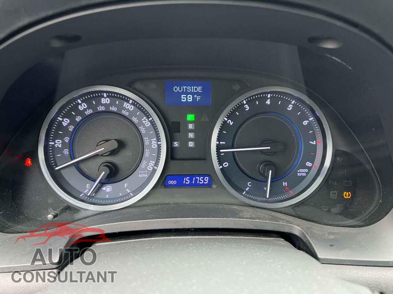 LEXUS IS 2011 - JTHCF5C29B5050549