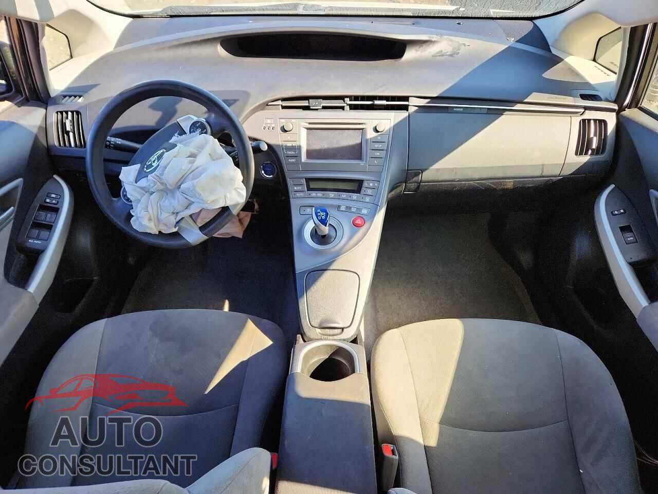 TOYOTA PRIUS 2014 - JTDKN3DU4E1834122
