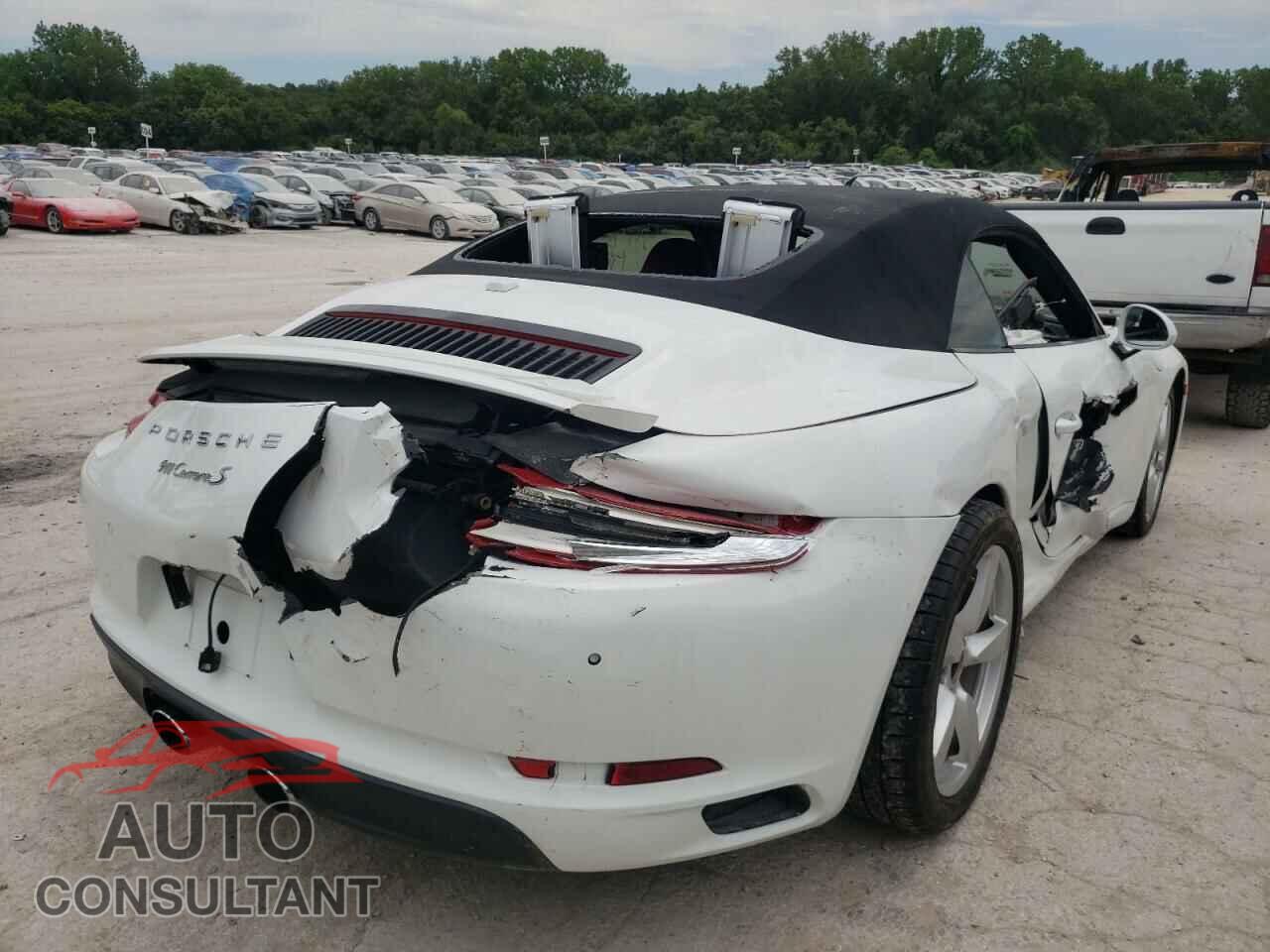 PORSCHE 911 2017 - WP0CB2A99HS155341