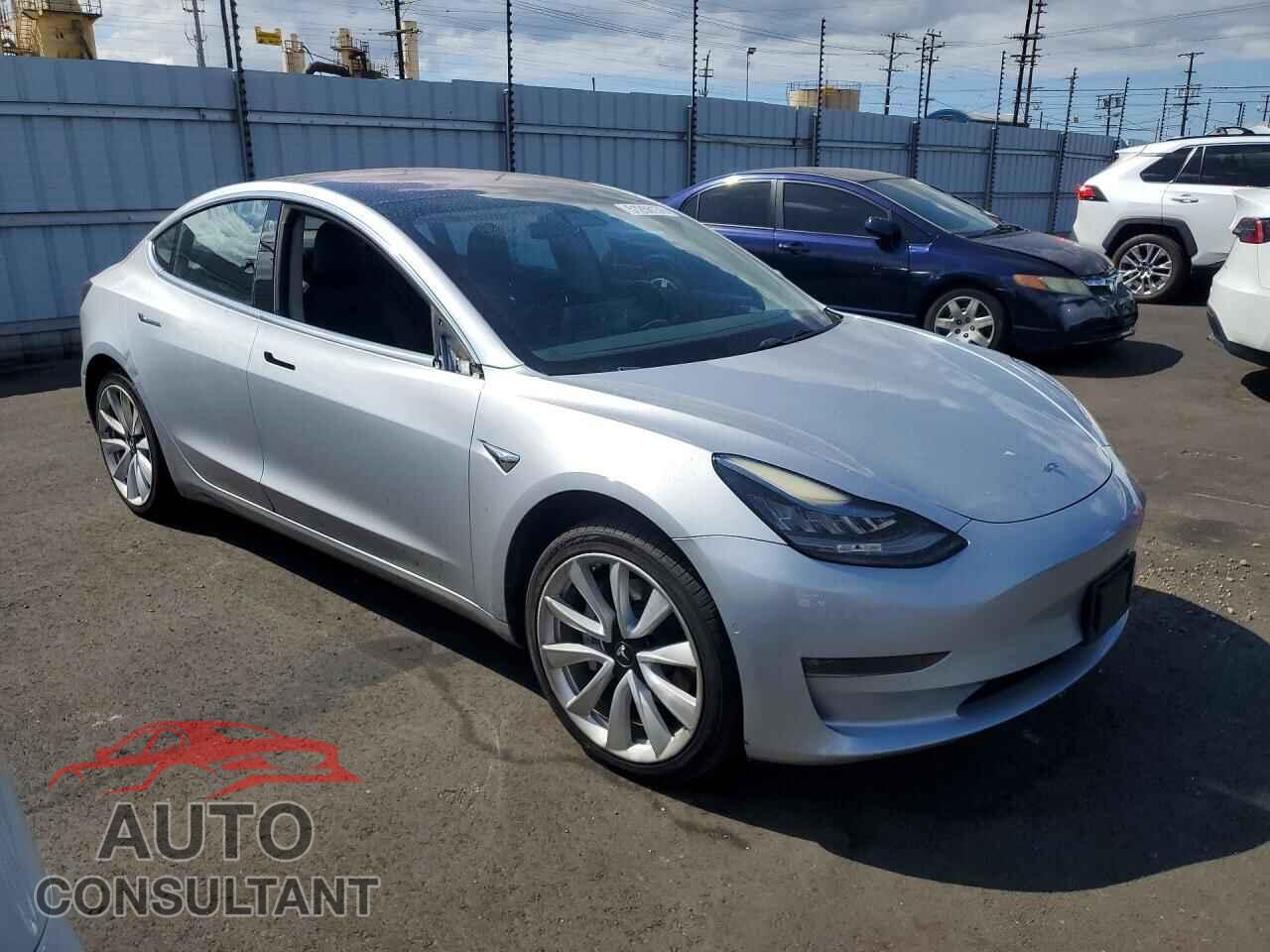 TESLA MODEL 3 2017 - 5YJ3E1EA9HF000985
