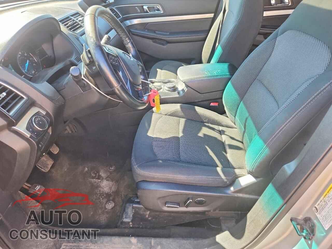 FORD EXPLORER 2016 - 1FM5K8D82GGC10157