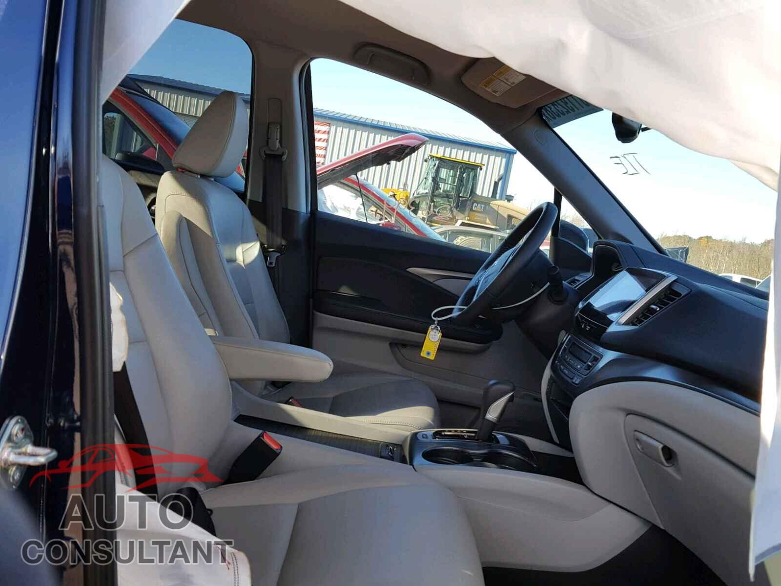 HONDA RIDGELINE 2017 - 5FPYK3F61HB004489