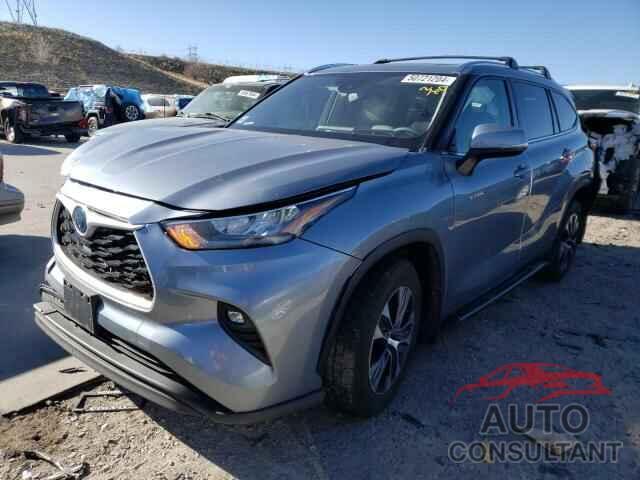 TOYOTA HIGHLANDER 2020 - 5TDGARAH5LS000940