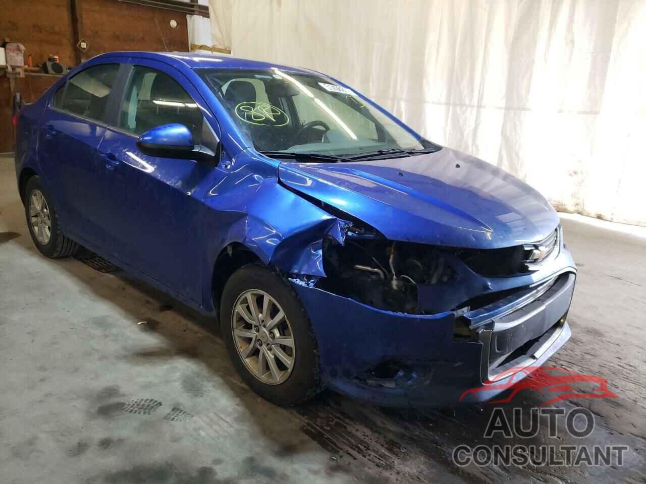 CHEVROLET SONIC 2018 - 1G1JD5SG8J4116064