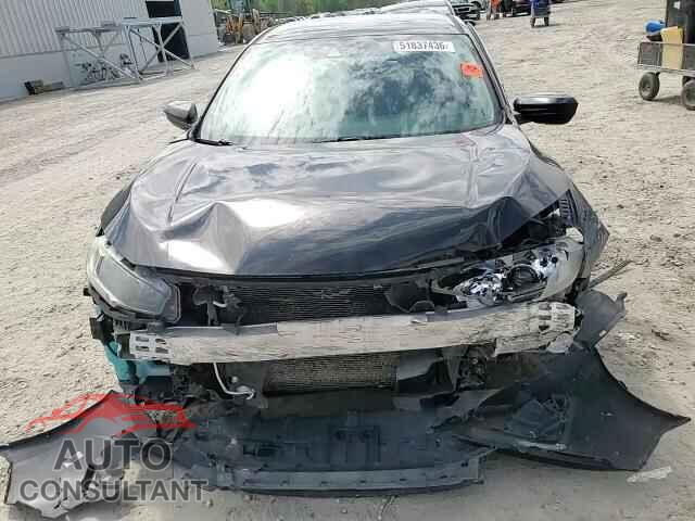 HONDA CIVIC 2019 - 2HGFC2F60KH524967