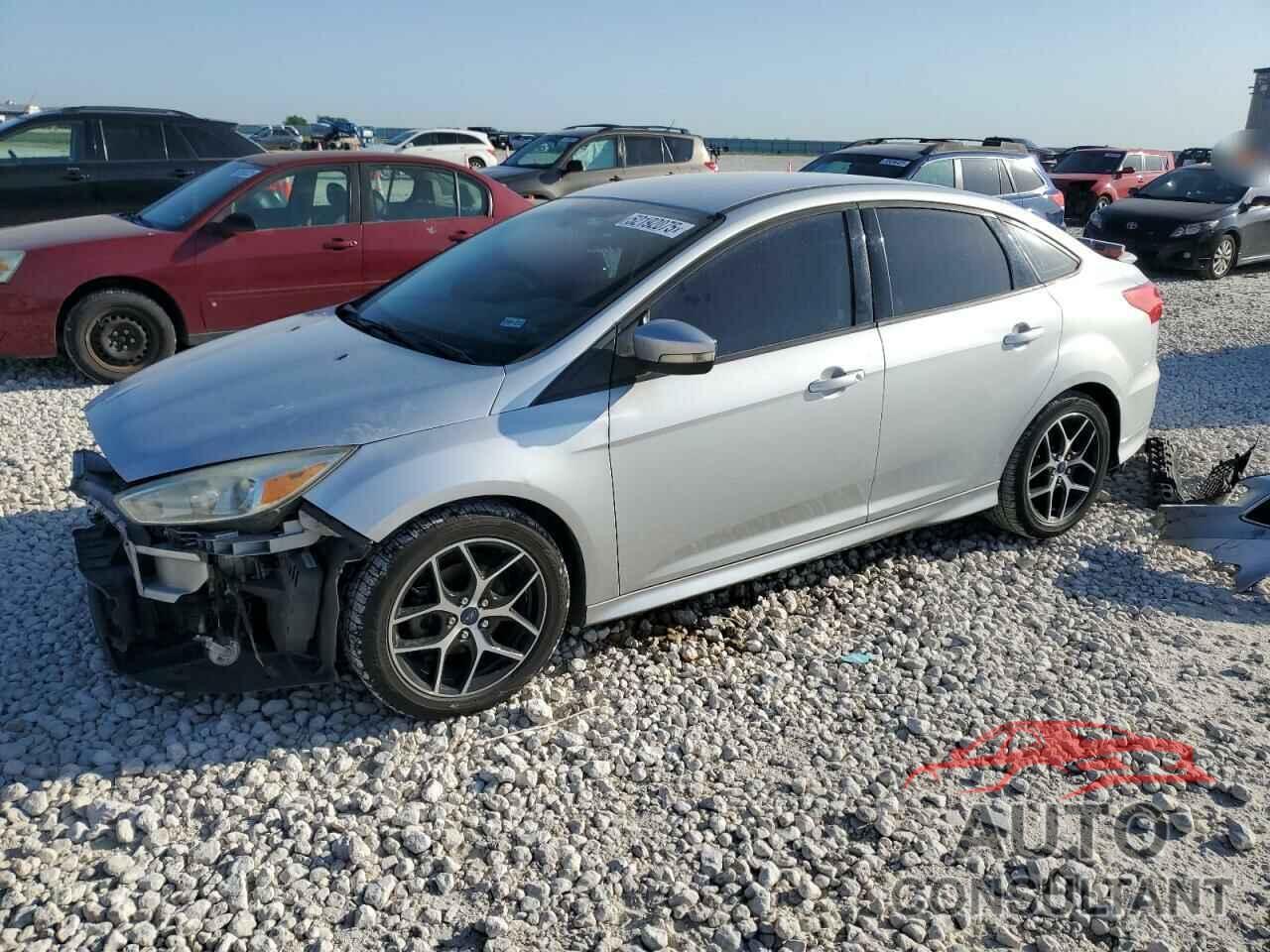 FORD FOCUS 2015 - 1FADP3F22FL347589
