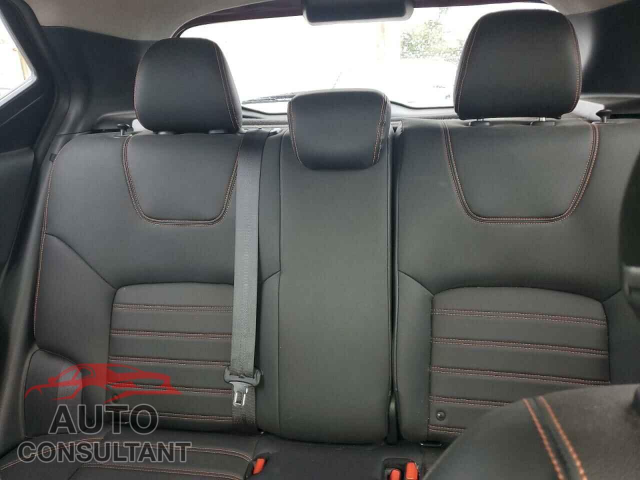 NISSAN KICKS 2019 - 3N1CP5CU3KL483772